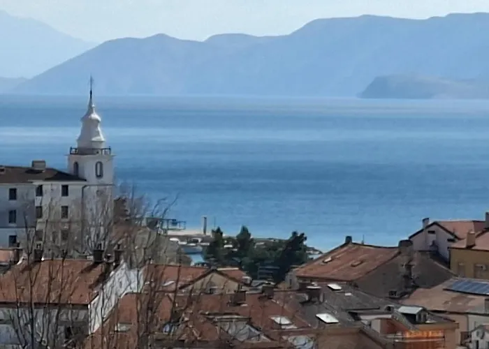 公寓 Davor U Centru Crikvenice, Sa Pogledom Na