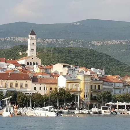Davor U Centru Crikvenice, Sa Pogledom Na Lejlighed Crikvenica